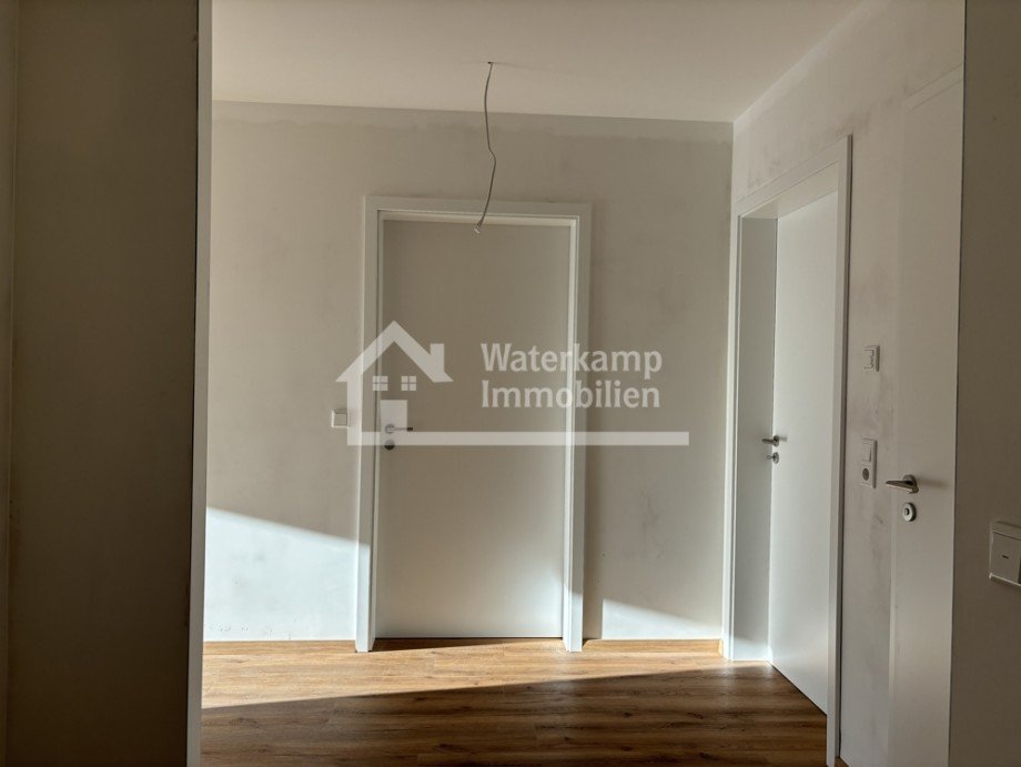 01 Flur (unm�bliert) Erdgeschosswohnung Nordwalde