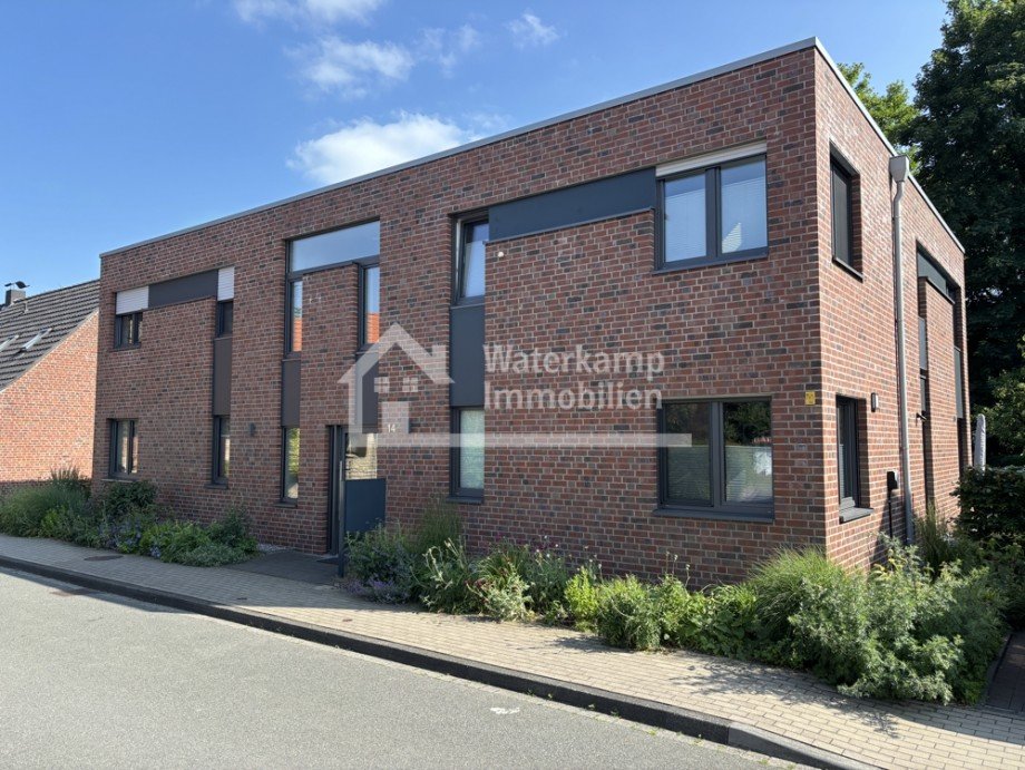 Vorderansicht Etagenwohnung Laer