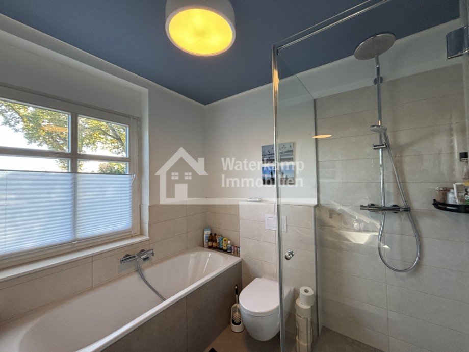 08 Bad + Badewanne (DG) Einfamilienhaus Altenberge