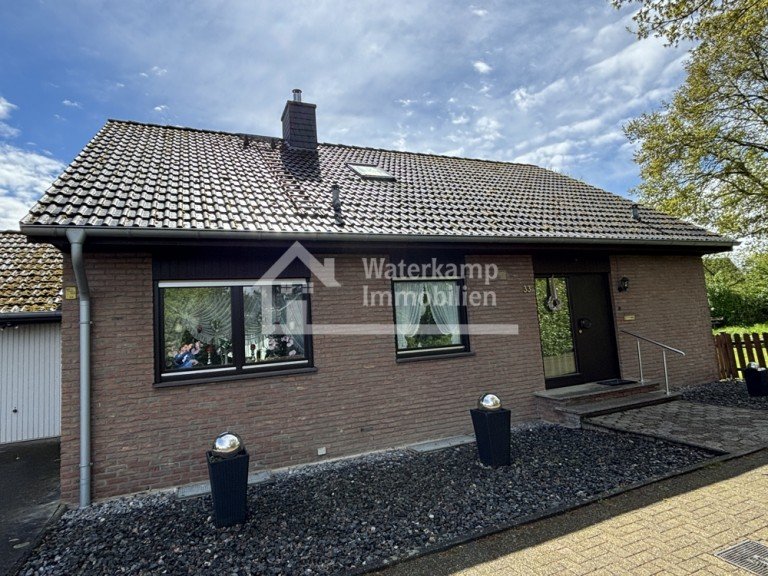 Vorderansicht Nordwalde Einfamilienhaus Einfamilienhaus in sch�ner Randlage von Nordwalde