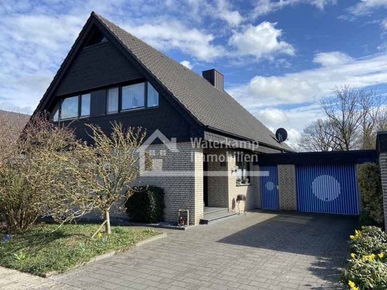 Vorderansicht Nordwalde Einfamilienhaus Einfamilienhaus in sch�ner Randlage von Nordwalde